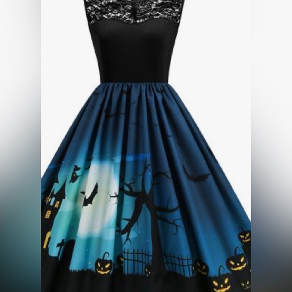 Costume